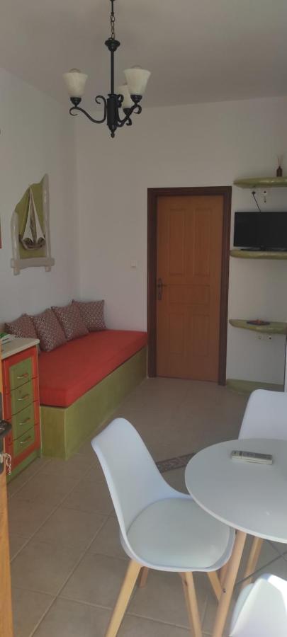 Ammos 1 Apartment Panteli Bagian luar foto